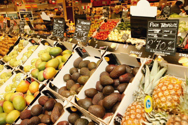 Supermercado con cajas de cartón (Foto AFCO)