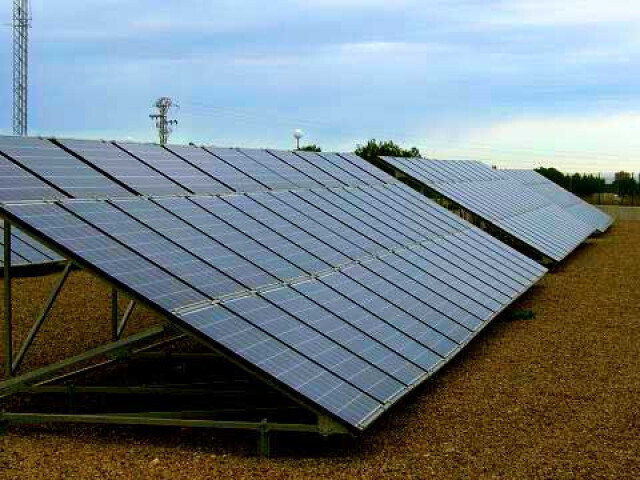 Planta solar fotovoltaica de 100kW en la EDAR de Pilar de la Horadada (FotoIVEM) Archivo