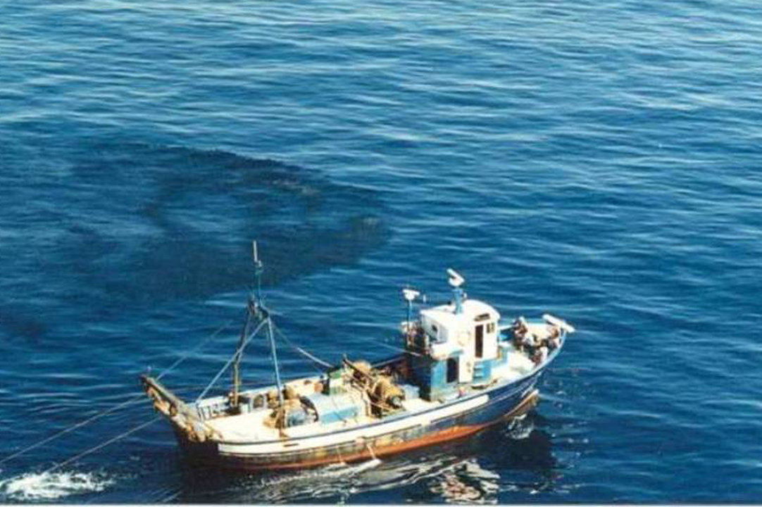 Barco pesquero de arrastre (Foto MAPA)