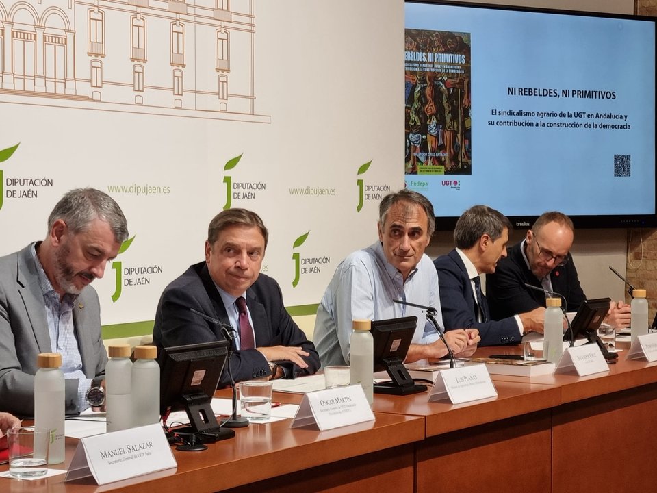 Planas en la presentación de un libro sobre sindicalismo agrario en Jaén (Foto MAPA)