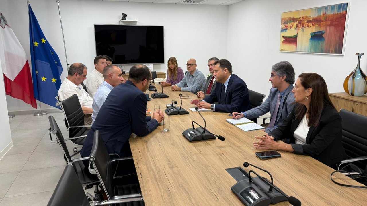 Reunión del Gobierno de Malta dentro del convenio con el Gobierno de la Región de Murcia (Foto CARM)