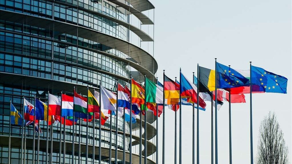 Banderas Parlamento Europeo (Foto Europarlamento EU)